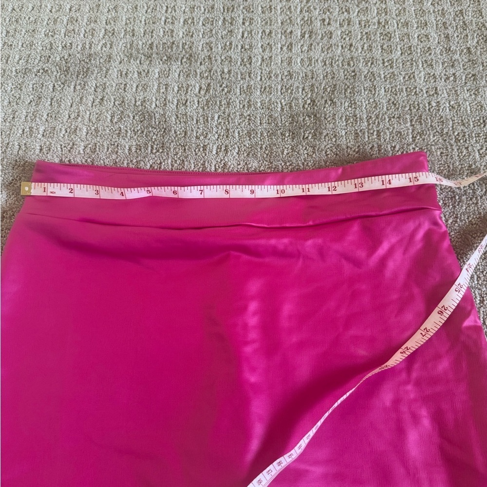 Faux Leather Pink Skort size large - Picture 4 of 6